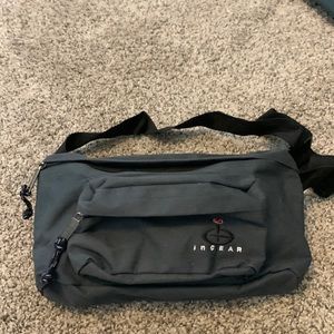 Ingear fanny pack dark green